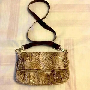 Faux alligator 🐊 leather stylish shoulder bag  chocolate-coffee colors